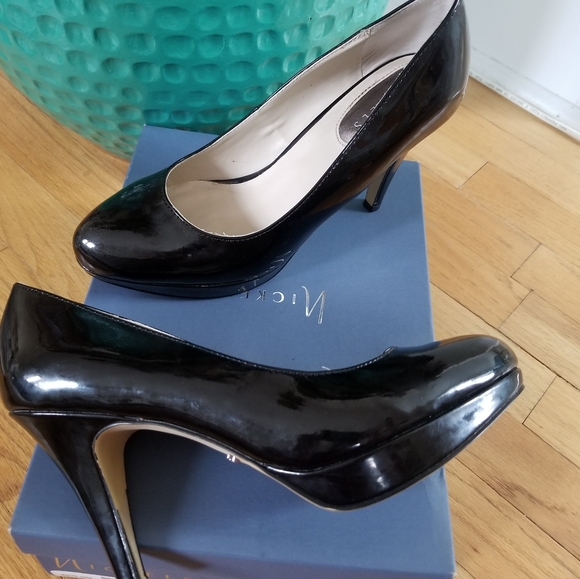 ⚠️ Sexy! Black 5" platform heels from Nickels - Picture 2 of 12